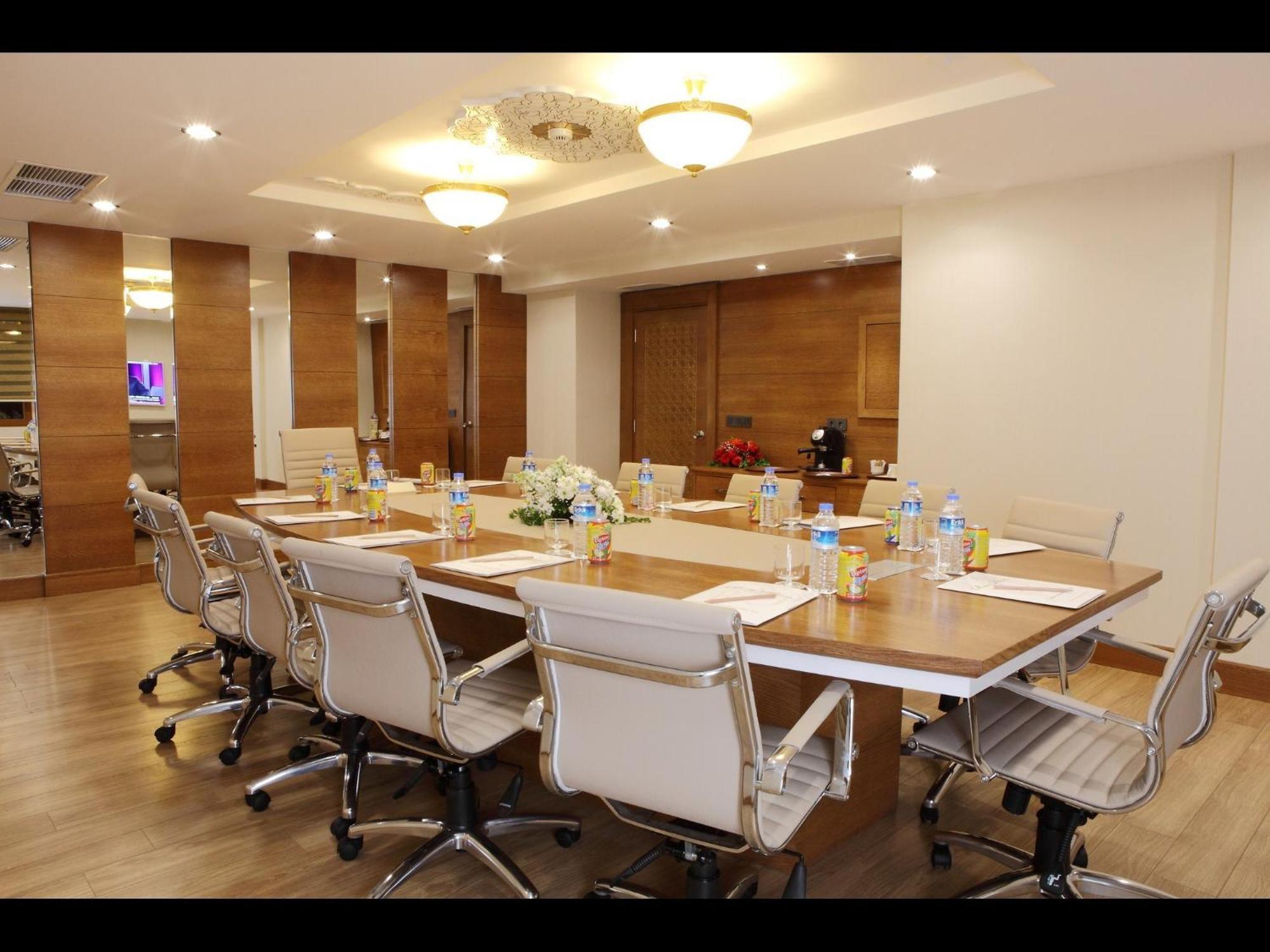 Sivas Revag Otel מראה חיצוני תמונה